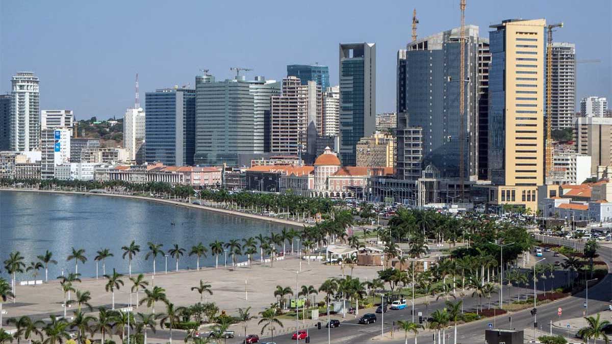 Luanda – stolica Angoli